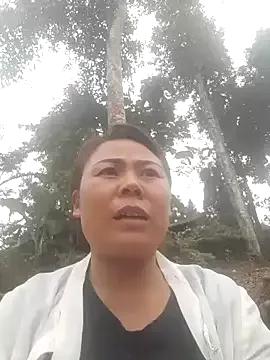 Lilian-n from StripChat is Freechat