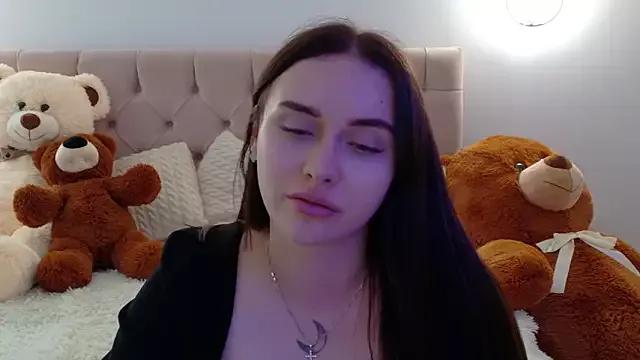 Lilliana_Moon from StripChat is Freechat