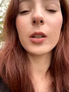 LilluKatten from StripChat is Freechat