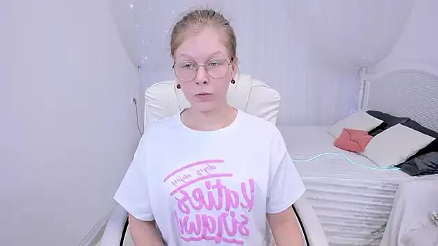 Try girls webcam shows. Sweet cute Free Performers.