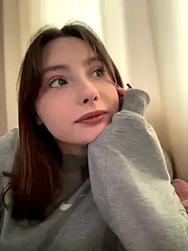 Lilly_rooyse from StripChat