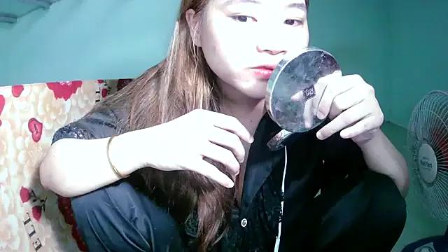 Try girls webcam shows. Sweet cute Free Performers.
