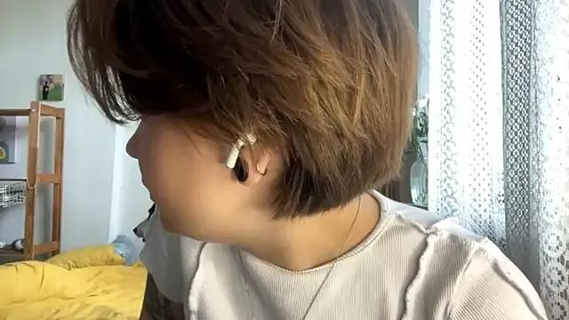 LIME_GINGER from StripChat is Freechat