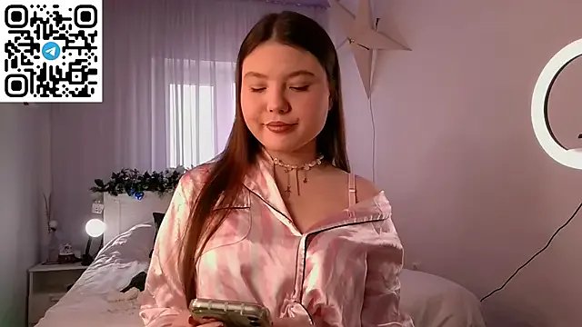 Try girls webcam shows. Sweet cute Free Performers.