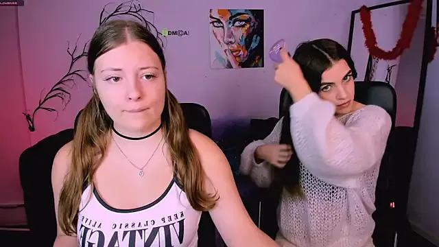 lina_fox12 from StripChat is Freechat