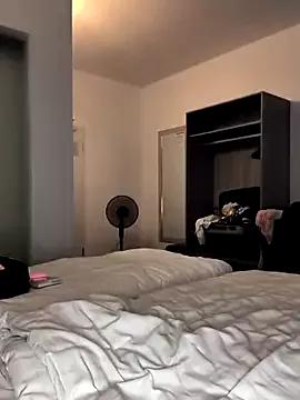 Try girls webcam shows. Sweet cute Free Performers.