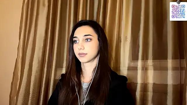 LinaMour from StripChat is Freechat