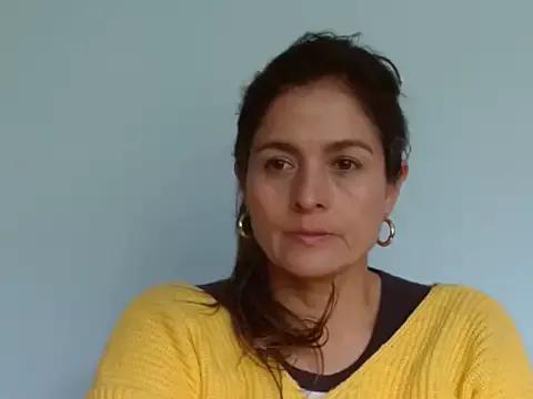 linda-mature43 from StripChat is Freechat