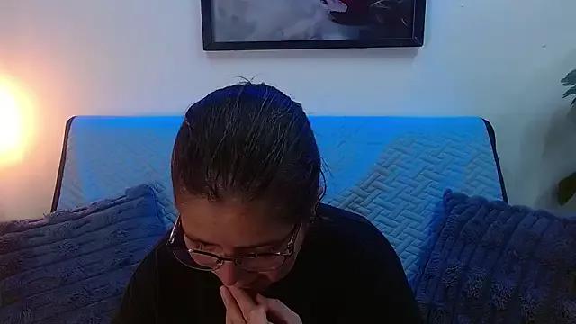 Linda_banks_ from StripChat is Freechat