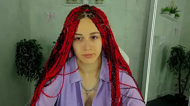 Linda_Jonys from StripChat is Freechat