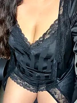 linishaltelugugirl from StripChat is Freechat