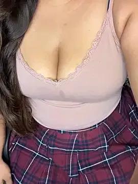 linishaltelugugirl from StripChat is Freechat