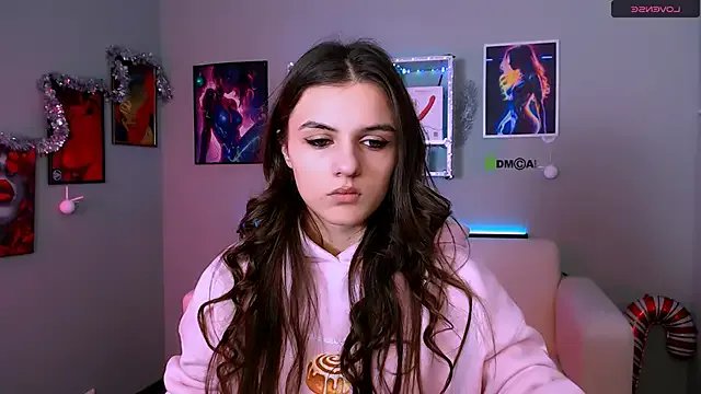 lisa_dark_ from StripChat is Freechat