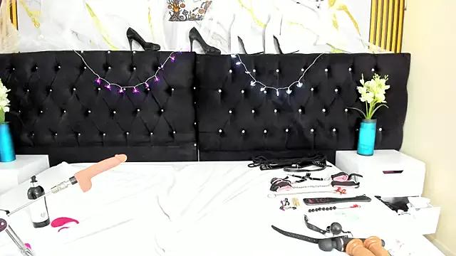 Try girls webcam shows. Sweet cute Free Performers.