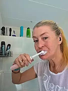 Try girls webcam shows. Sweet cute Free Performers.