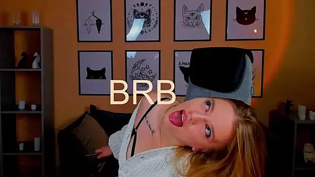 LisaMitchell from StripChat is Freechat