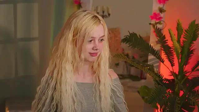 little_anitta from StripChat is Freechat