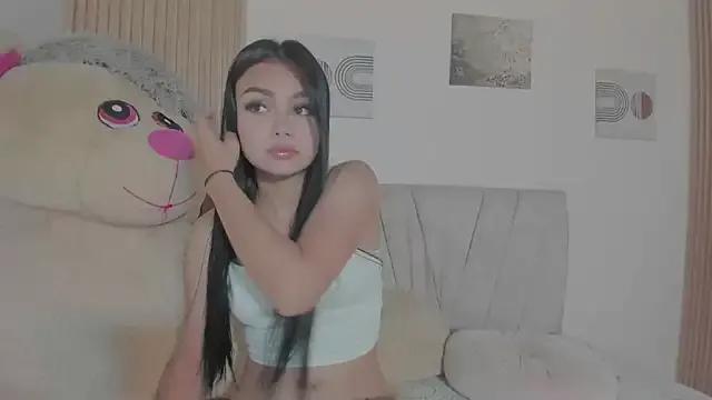 little_emiily_ from StripChat is Freechat