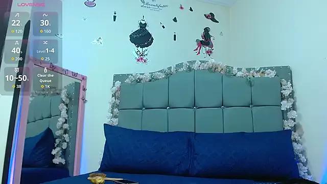 Little_Susi_ from StripChat is Freechat