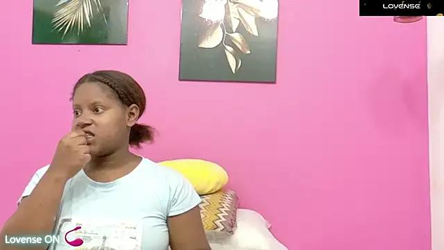 littlechocolatee_ from StripChat