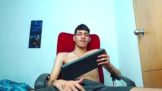 littledemon777 from StripChat