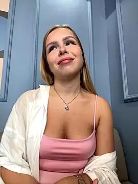 Try girls webcam shows. Sweet cute Free Performers.