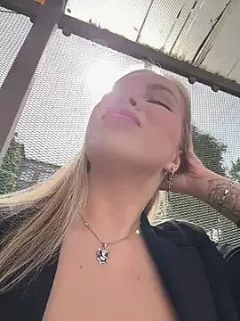 Try girls webcam shows. Sweet cute Free Performers.