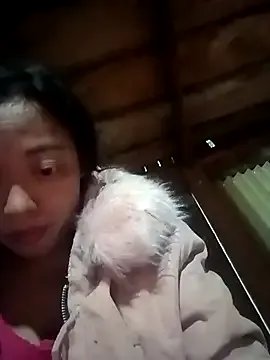 llomayy-love from StripChat is Freechat