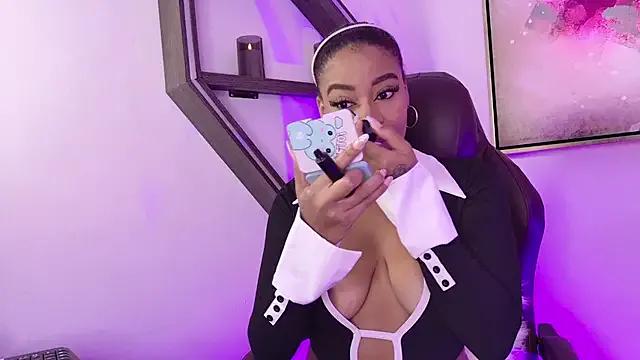 loana_vegas from StripChat is Freechat