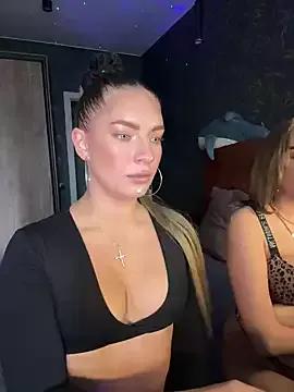 Lolababydoll from StripChat is Freechat