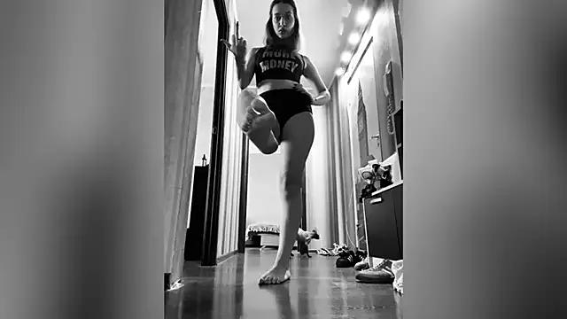 Try girls webcam shows. Sweet cute Free Performers.