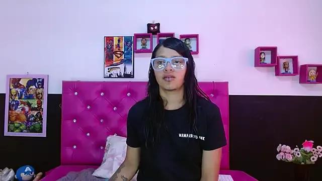 Try girls webcam shows. Sweet cute Free Performers.