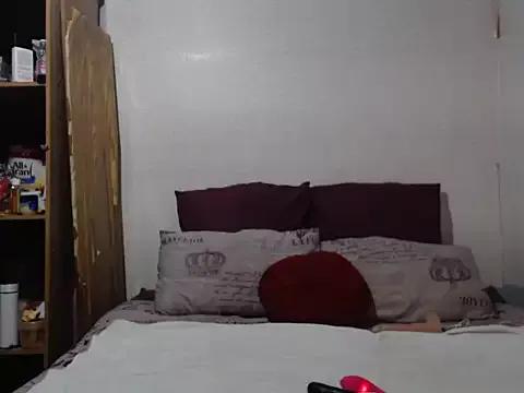 Try girls webcam shows. Sweet cute Free Performers.