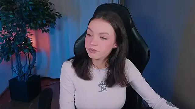 Try girls webcam shows. Sweet cute Free Performers.