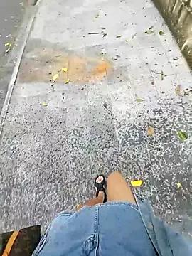 Try girls webcam shows. Sweet cute Free Performers.