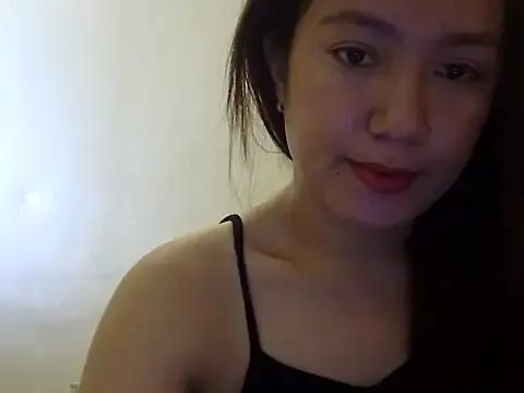 Lovelyclaya from StripChat is Freechat