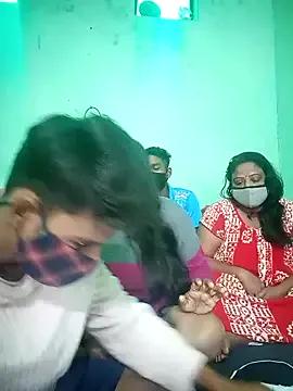 LoveOnStream from StripChat is Freechat