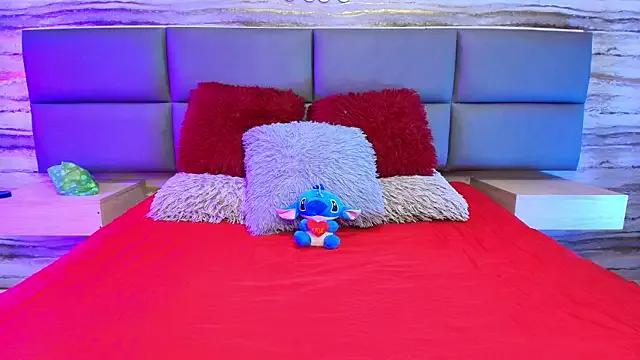 Try girls webcam shows. Sweet cute Free Performers.