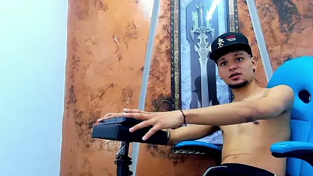 Try girls webcam shows. Sweet cute Free Performers.