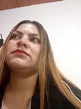 LUCIANA__14 from StripChat is Freechat