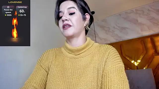 Luciifeer_ from StripChat is Freechat