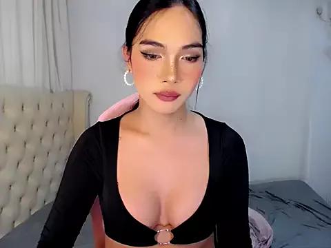Lucy_JessaXxx from StripChat is Freechat