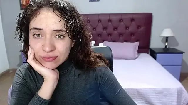 LuliWathson from StripChat is Freechat