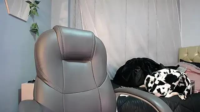 Lulugh_ from StripChat