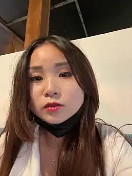 luna-sisi from StripChat is Freechat