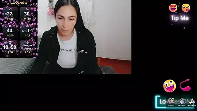 Try girls webcam shows. Sweet cute Free Performers.