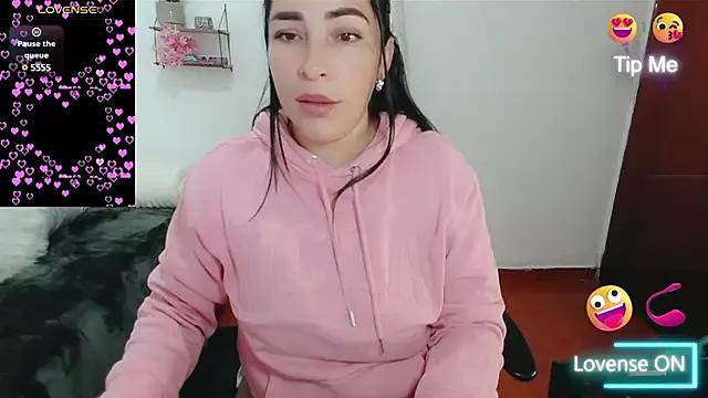 Try girls webcam shows. Sweet cute Free Performers.