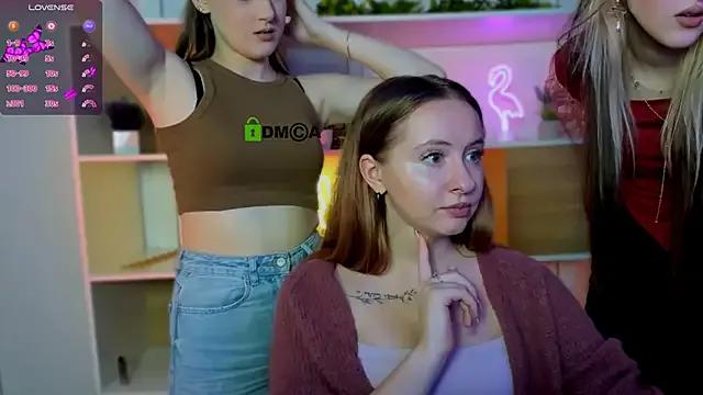 luna_tin from StripChat is Freechat