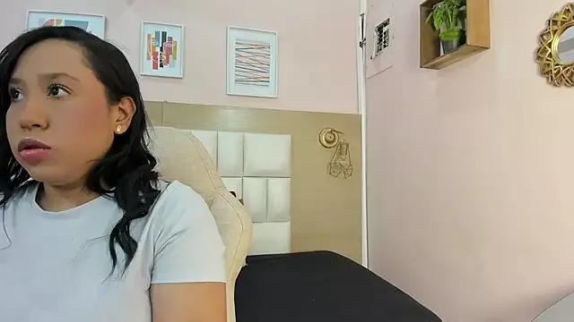 LunaHills_1 from StripChat is Freechat