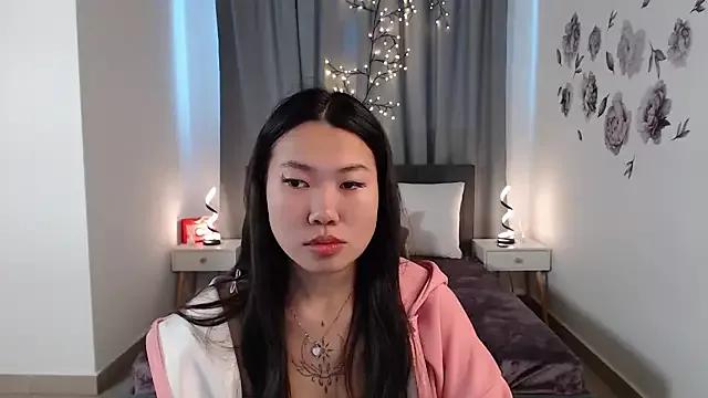 Try girls webcam shows. Sweet cute Free Performers.